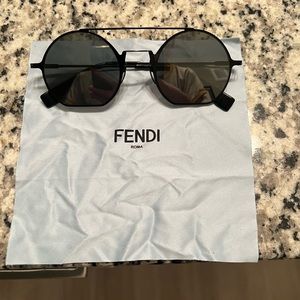 Fendi Round Mirror Sunglasses